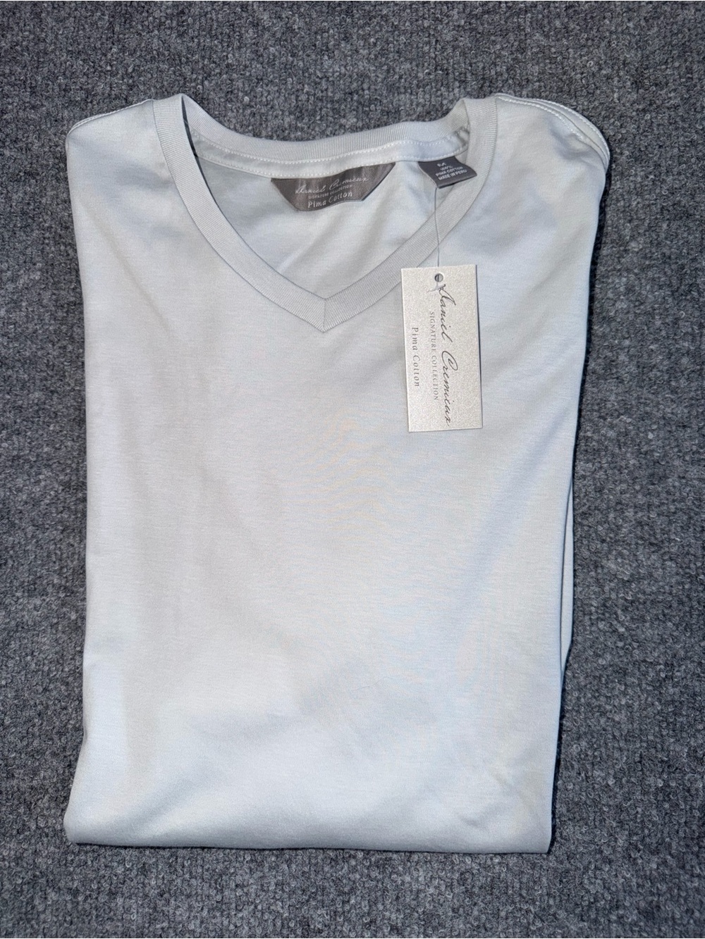 Men's Daniel Cremieux Light Gray V-Neck Tee Shirt M Pima Cottage